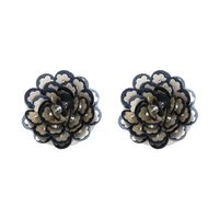 Nouveau Personnelle Coréen Style Paillettes Fleur Boucles D'oreilles Oreille Goujons De Mode Chaud-vente Ornement Croix-frontière Usine D'alimentation Directe Ventes En Gros main image 6