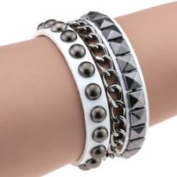 Européen Et Américain Punk Non-mainstream Punk Peau De Vache Rivet Bracelet Multi-couche En Cuir Large Bracelet Anime Périphérique Ornement En Gros main image 5