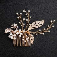 Ornement De Mariage Exquis Accessoires De Cheveux Coiffe Européen Et Américain Alliage Fleur À La Main Perle Cheveux Peigne Usine Ventes Directes De Mariée Cheveux Peigne main image 2