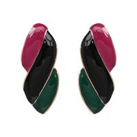 Jujia Auto-produit Nouveau Boucles D'oreilles Européen Et Américain Style De Mode Vente Chaude Personnalisé Boucles D'oreilles Femmes Accessoires De Croix-frontière Fournir 51307 main image 2