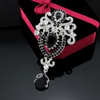 Fashion Crown Alloy Plating Women's Brooches main image 3
