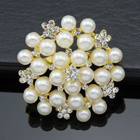 Col Broches Vente Chaude Européen Et Américain Classique Perle Broche Corsage Femmes De Vêtements Accessoires Multiples Perles Broche Bouquet De Mariée main image 2