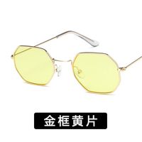 2017 Europäische Und Amerikanische Trend Ige Kleine Quadratische Sonnenbrille Retro Street Shot Sonnenbrille 674 Transparente Ozean Sonnenbrille main image 5