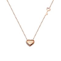 Européen Et Américain Ins Style Clé Anglais Amour Coeur Amour Coeur Collier Clavicule Chaîne Titane Acier 18k Or Petit Taille Collier main image 1