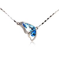 Brocade Papillon Collier Cristal Autrichien Océan Bleu Cristal Pendentif Diamant Ornement Pour Les Femmes main image 2