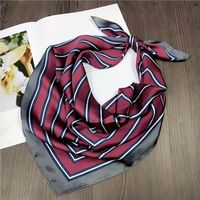 سبائك كوريا وشاح (مخطط النبيذ الأحمر) Nhmn0062-striped-wine-red main image 1