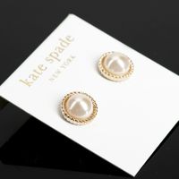 Oferta De Fábrica De Pendientes De Plata Con Perla, Pendientes De Broche De Perlas Redondas Blancas, Pequeños Pendientes De Plata Japoneses Y Coreanos main image 1