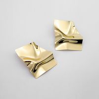 2018 Neue Geometrische Unregelmäßige Metall Ohrringe Europäische Und Amerikanische Übertriebene Einfache Geometrische Ohrringe Metall Ohrringe main image 1