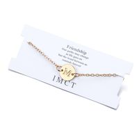 Européen Et Américain Populaire Ornement À La Mode Mode Simple Ronde 26 Lettre Bracelet Alliage Pendentif Personnalisé Bijoux Féminins En Gros main image 8