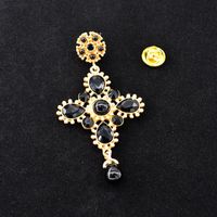 Européen Et Américain Exagérée Croix Broche Femmes De Rétro Cour Coréenne Style Long Élégant Personnalité Hippie Corsage Noir Diamant Broche main image 3