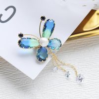 Koreanische Mode Farbe Schmetterlings Brosche Mikro Eingelegte Zirkon Brosche Hochzeits Anzug Kleid Temperament Edelstein Kristall Corsage main image 1