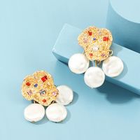 Irregular Pearl Metal With Colored Diamond Stud Earrings sku image 2