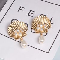 Fashion Alloy Shell Pearl Earrings main image 5