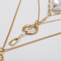 Ring Embossed Personality Stacked Multi-layer Lock-shaped Imitation Pearl Necklace main image 4