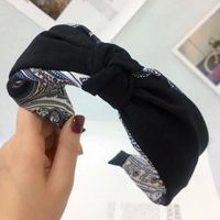 Headband Hit Color Middle Knotted Hairpin Korean Version Wide-brimmed Non-slip Headband Hair Accessory main image 3