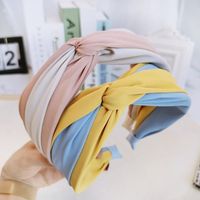 Temperament Lady Headband Wide-brimmed Hair Color Matching Fabric Cross Knotted Headband main image 1
