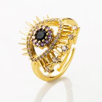 Europe Et En Amérique Croix Frontière Anneau Femelle Européen Et Américain Micro Incrusté Couleur Zircon Anneau Creative Yeux Hip Hop Ins Cuivre 18k Hommes De Bague main image 3