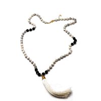 Hersteller Liefern Europäische Und Amerikanische Perlen Halskette Weiße Perlen Schwarze Holzkohle Perlen Halskette Pullover Kette Weiße Faden Quasten Halskette main image 6