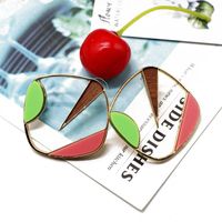 Fashion Earrings Round Hollow Resin Wooden Irregular Earrings Red Green Dotted Earrings main image 1