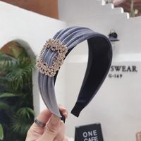 Koreanische Neue Qualität Großhandel Haarschmuck Koreanische Version Des Einfachen Temperaments Diamant Super Blitz Gold Samt Breit Krempigen Stirnband Stirnband Frauen main image 10