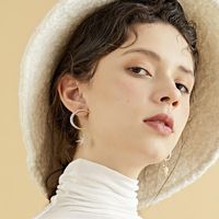 Xingyue Sens Du Design Boucles D'oreilles Niche Boucles D'oreilles Boucles D'oreilles Femelle Tempérament Coréen Simple Personnalisé Tout-match Nouvelle Tendance Boucles D'oreilles main image 3