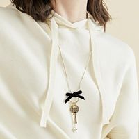 Schlüssel Bowknot Sweater Kette Halskette Damen Lange Accessoires High-end-mode Herbst Und Winter Korea All-match Exquisit Und Einfach main image 4