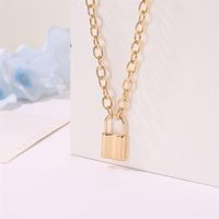 New Jewelry Sleek Minimalist Retro Metal Short Lock Necklace Clavicle Chain main image 4