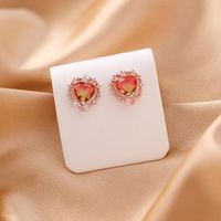 925 Argent Aiguille Coréenne Style Cristal Zircon Belle Boucles D'oreilles Pierres Précieuses De Mode Japon Et La Corée Du Sud Micro Incrusté Petit Coeur Coloré En Forme De Boucles D'oreilles sku image 1