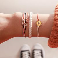 Nationaler Stil Hand Gewebte Goldene Perlen Chrysantheme Gelbe Blumen Schnur Armband 3-teiliges Außenhandels Kontrastieren Des Schnur Armband main image 2