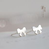 Korean Version Of The New Brushed Bow Earrings Copper Silver Plated Color Anti-allergic Simple Butterfly Ear main image 1
