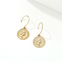 Fashion Retro New Curve Round Head Coin Coin Earrings Female Jewelry main image 4