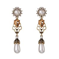 Fashion Gold-plated Retro Earrings Pearl Drop Earrings Wholesale sku image 1