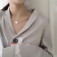 Geometric Smooth Small Round Pendant Necklace Fine Chain Temperament Clavicle Chain Necklace main image 6