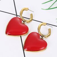 European And American Fashion Metal Red Peach Heart Temperament Earrings main image 2