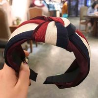 Korean Version Of The Simple Contrast Color Stitching Middle Knotted Knot Wide Side Headband main image 2