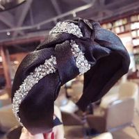 Korea Dongdaemun New High-end Boutique Fabric With Diamond Knot Knotted Knot Knot Bow Wide-brimmed Headband sku image 2