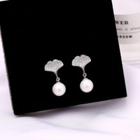 Coréenne Style Ginkgo Feuille Zircon Boucles D'oreilles Femmes S925 Argent Perle Boucles D'oreilles Simple Tous-correspondant De Gracieux Oreille Anneaux main image 5