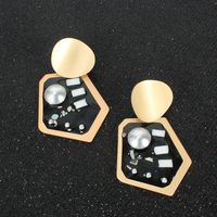 Simple Atmospheric Earrings Imitation Pearl Drip Oil Earrings main image 4