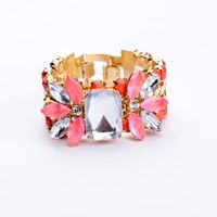 Cross-border Qingdao Europäischer Und Amerikanischer Modeschmuck Großhandel Kristall Diamant Süße Blume Damen Armband main image 1