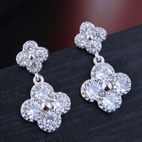 10713 Exquisite Korean Fashion Sweet Ol Bright Clover Temperament Personality Earrings sku image 2