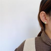 Individuality Asymmetric Cold Wind Shaped Integrated Ear Clip main image 4