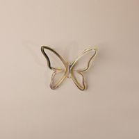 2019 Neue Koreanische Beliebte Ohrringe Acryl Sterne Ohrringe Weibliche Kreative Temperament Schmetterling Blitz Ins Ohrringe main image 5