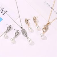 Pearl Set Temperament Diamond Drop Two-piece Necklace Earrings Jewelry main image 4