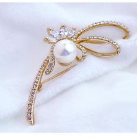 Exquisite Full Diamond Zircon Flower Pearl Brooch Bridal Accessories Fashion Brooch main image 6