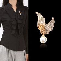 Korean Version Of The Brooch New Full Diamond Angel Wings Pearl Pendant Brooch High-end Clothing Hot Supply 350608 sku image 1