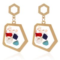 Jewelry Fashion Transparent Resin Inlaid Pearl Color Stone Earrings Personality Geometric Irregular Earrings sku image 1