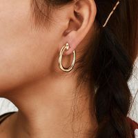 New Jewelry Retro Metal Pierced Earrings Women main image 3