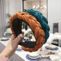 Explosion Style Hair Accessories Solid Color Pleated Fabric Twist Braids Wide-band Hair Hoop main image 2