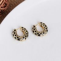 Simple Personality Metal C-shaped Earrings Women Color Stitching Earrings main image 6