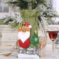 New Christmas Decorations Sackcloth Snow Cartoon Drawstring Wine Bottle Cover Lattice Doll Wine Bottle Bag Wholesale sku image 1